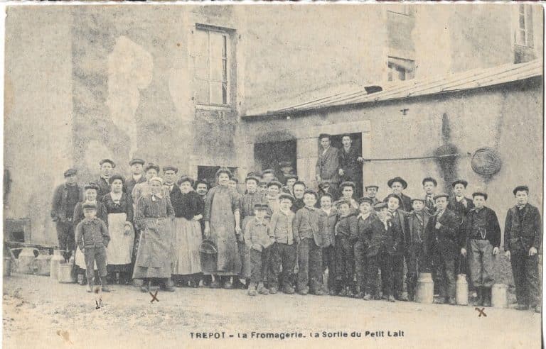 Carte postale de Trépot sortie du petit lait