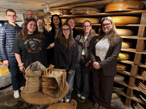 Trépot : visite BTS Tourisme à la Fromagerie-Musée