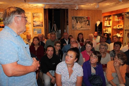 La Présentation de la Vache de Race Montbéliarde par Norbert MOUGEY, Ex-Directeur Genral de Pâturages Comtois