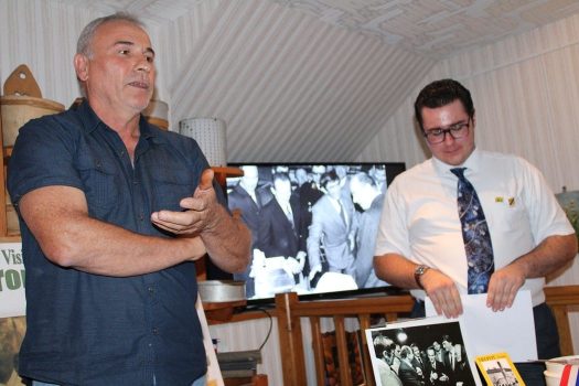 Le discours du Maire de Trepot, Gérard MOUGIN a coté Mattéo GUILLEMIN Maitre de cérémonie, secrétaire de l'association